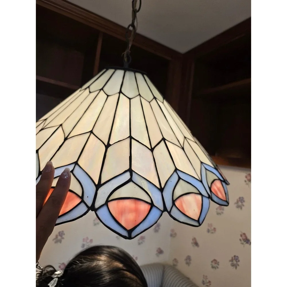 Tiffany Style Stained Glass Pendant Light Peacock Feather Slag Glass Lamp Cream